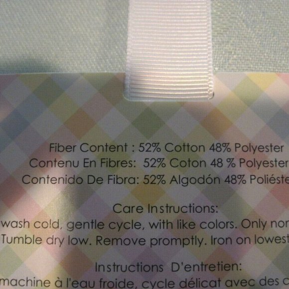 Set of 4 Damask Table Placemats 13 X 18 inches Mint Green Spring Splendor NEW - Picture 3 of 4